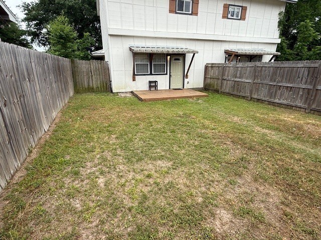 property at 201a W Mink St