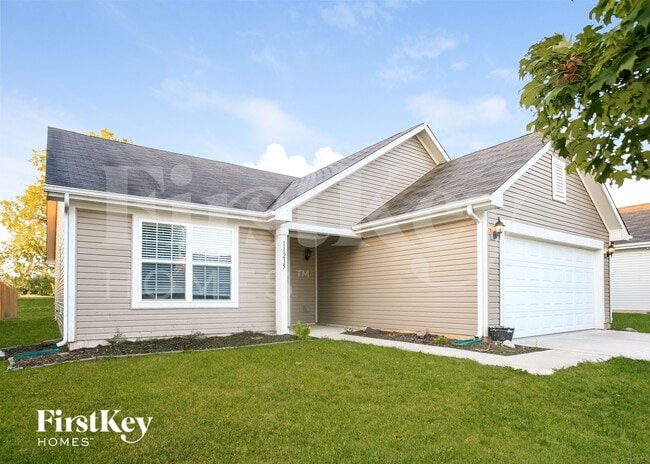 11235 Funny Cide Dr in Noblesville, IN - Foto de edificio - Building Photo