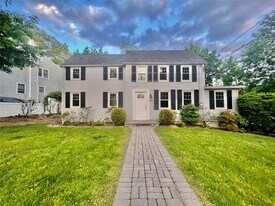 135 Harrison Ave in Harrison, NY - Building Photo