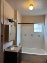422 Vassar Dr SE in Albuquerque, NM - Building Photo - Building Photo