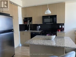 181 Wynford Dr in Toronto, ON - Building Photo - Building Photo