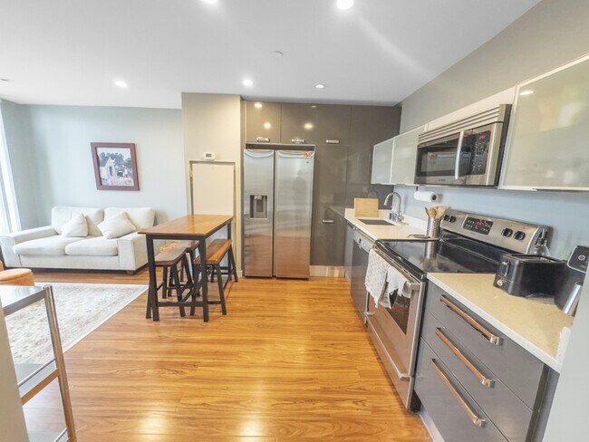 691 Massachusetts Ave in Boston, MA - Building Photo - Building Photo