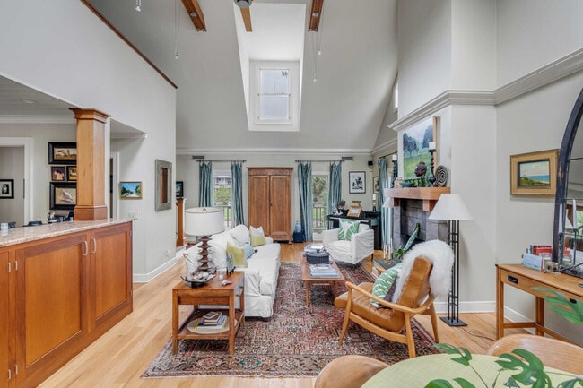 209 Station 17 St in Sullivans Island, SC - Building Photo - Building Photo