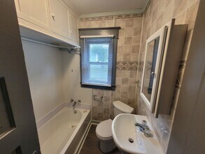 2915 Des Moines St in Des Moines, IA - Building Photo - Building Photo