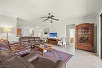 3948 Treasure Cove Cir in Naples, FL - Foto de edificio - Building Photo