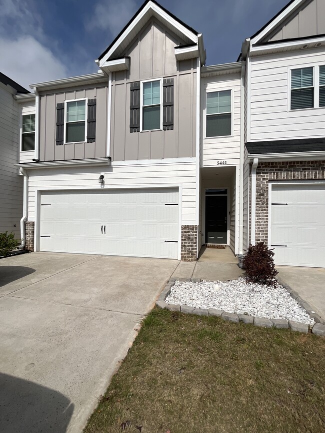 property at 5441 Thrasher Ln