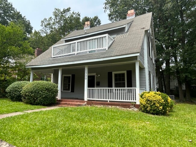 property at 1300 Green St