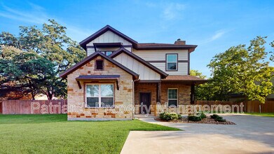 1303 Foster Ave in College Station, TX - Building Photo - Building Photo