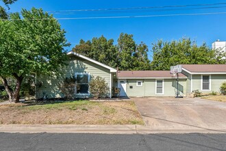 1801 W 37th St in Austin, TX - Building Photo - Building Photo