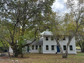 6 Signal Hill Rd in Madison, CT - Building Photo