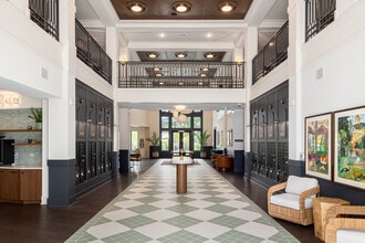 Arcadia Savannah in Savannah, GA - Foto de edificio - Interior Photo
