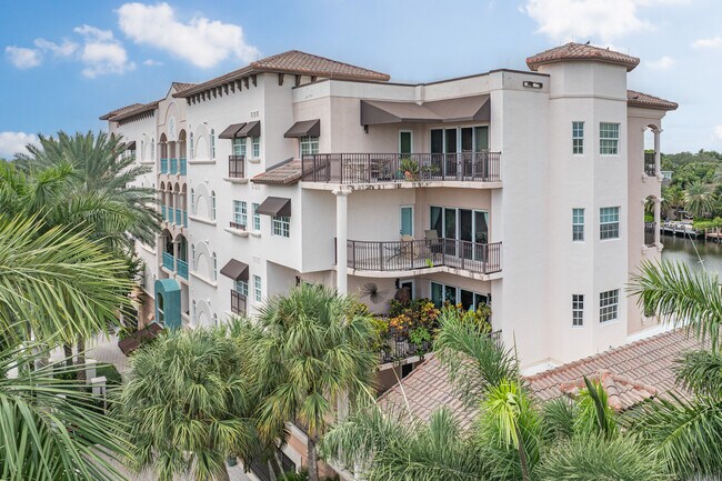 Reflections of Las Olas in Fort Lauderdale, FL - Building Photo - Building Photo