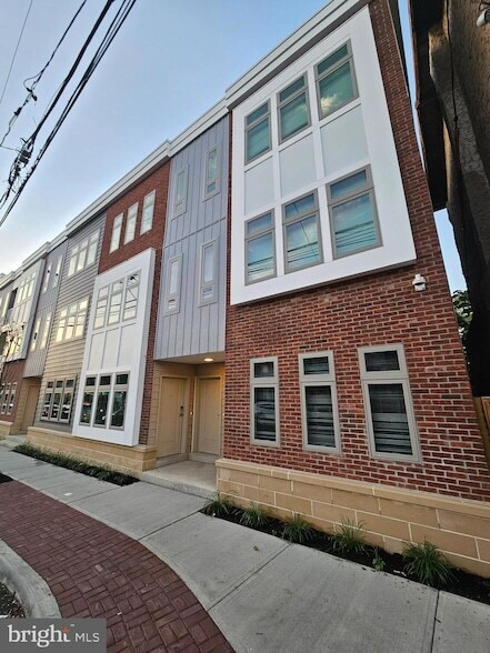 200 Hamilton Ave in Trenton, NJ - Building Photo - Building Photo