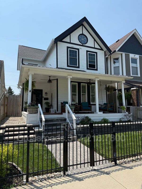 property at 1217 Hoyt Ave