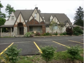 Silver Lake Apartments in Waterford, MI - Building Photo