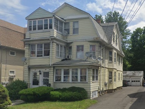 46 Campfield Ave, Unit 1 st FL