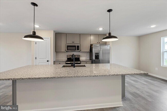 31 Whimbrel Rd in Hedgesville, WV - Building Photo - Building Photo