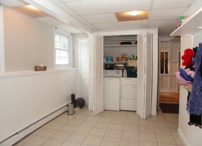property at 3 Dover Pl
