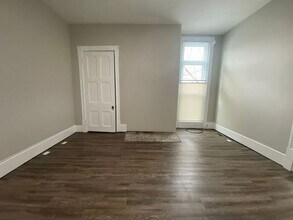 555 N Water Ave in Gallatin, TN - Building Photo - Building Photo