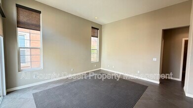 52275 Desert Spoon Ct in La Quinta, CA - Foto de edificio - Building Photo