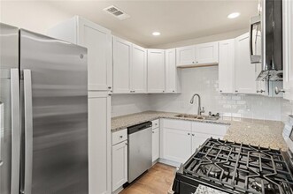 1808 Cranford Dr in Garland, TX - Building Photo - Building Photo
