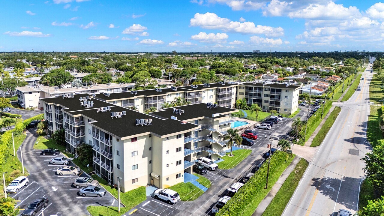Palm Ridge Apartments in Lake Worth, FL - Foto de edificio