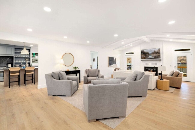 89 Mayfair Dr in Bella Vista, AR - Building Photo - Building Photo