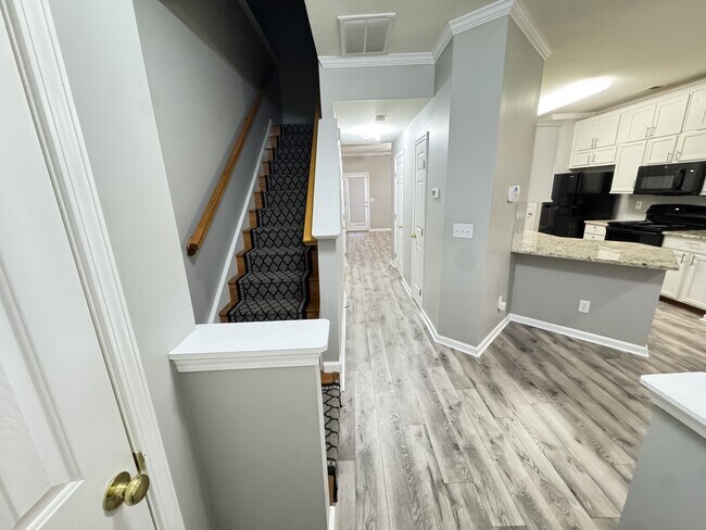 226 Gr-Pd-51 in Greer, SC - Building Photo - Building Photo