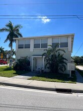 Seaway Apartments in Fort Pierce, FL - Foto de edificio - Building Photo