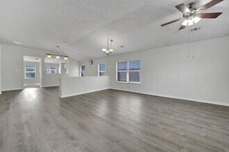 6800 Geyser Trail in Watauga, TX - Building Photo - Building Photo