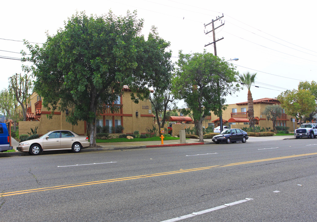 Fort Sonoma Apartments in Norwalk, CA - Building Photo