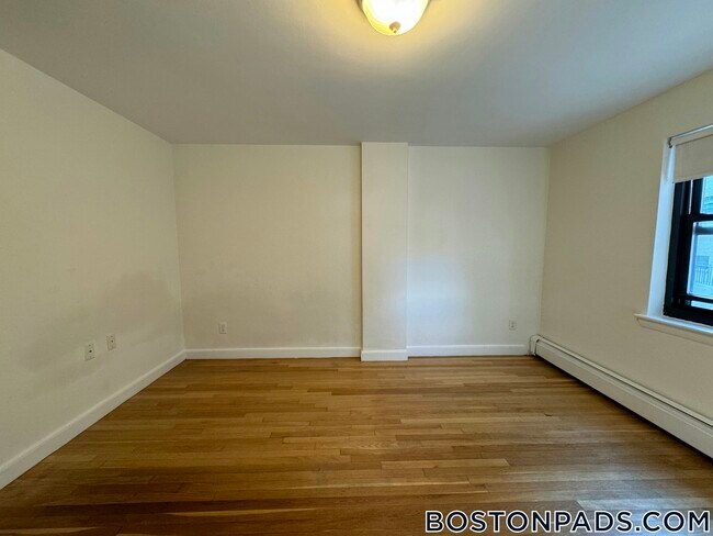 46 Harvard St in Brookline, MA - Building Photo - Building Photo