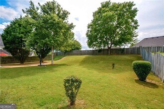 4005 Brushymill Ct in Loganville, GA - Foto de edificio - Building Photo