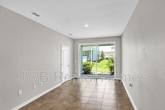 540 Running Wds St in Orange Park, FL - Building Photo - Building Photo