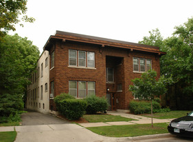 3925 Pleasant Ave S Apartments