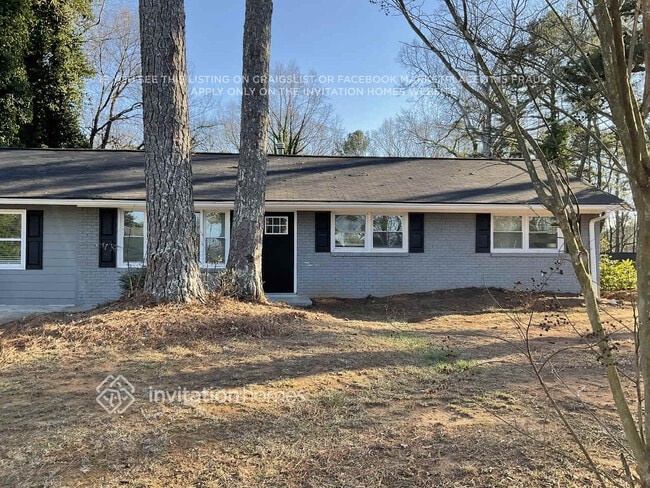 property at 4172 Renfrew Ct SW