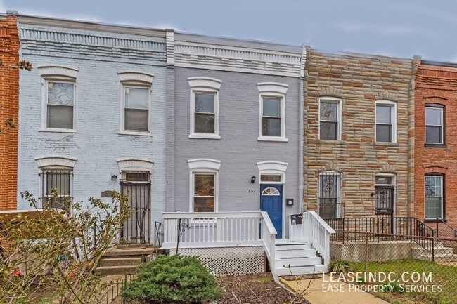 property at 231 K St NE