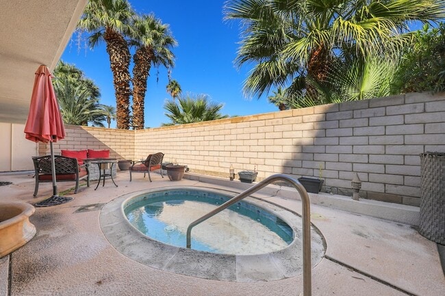 42505 Adams St, Unit 12 in Bermuda Dunes, CA - Building Photo - Building Photo