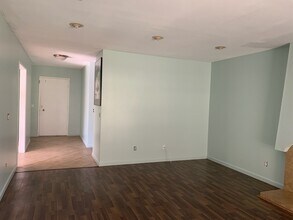 2712 Thunder Dr in Oceanside, CA - Building Photo - Building Photo