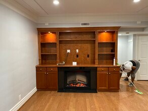 7739 Kingsbury Blvd, Unit 12 in Clayton, MO - Foto de edificio - Building Photo