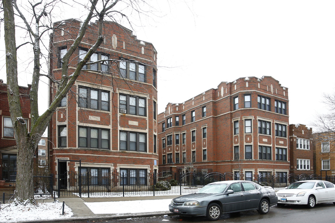 8017 S Ingleside Ave in Chicago, IL - Building Photo