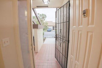 3950 Silver Maple Dr in Greenacres, FL - Building Photo - Building Photo