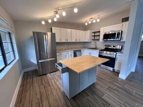 1405 S Farmer Ave, Unit House in Tempe, AZ - Building Photo - Building Photo