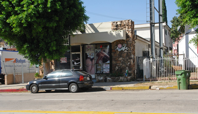 Retail + 4 Unit Apartments in Los Angeles, CA - Building Photo - Building Photo