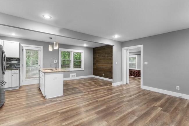 1699 Flintwood Dr SE in Atlanta, GA - Building Photo - Building Photo