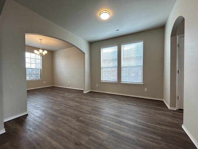 1512 Westminster Ave in Wolfforth, TX - Building Photo - Building Photo