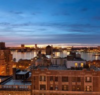 The Paris in New York, NY - Foto de edificio - Building Photo