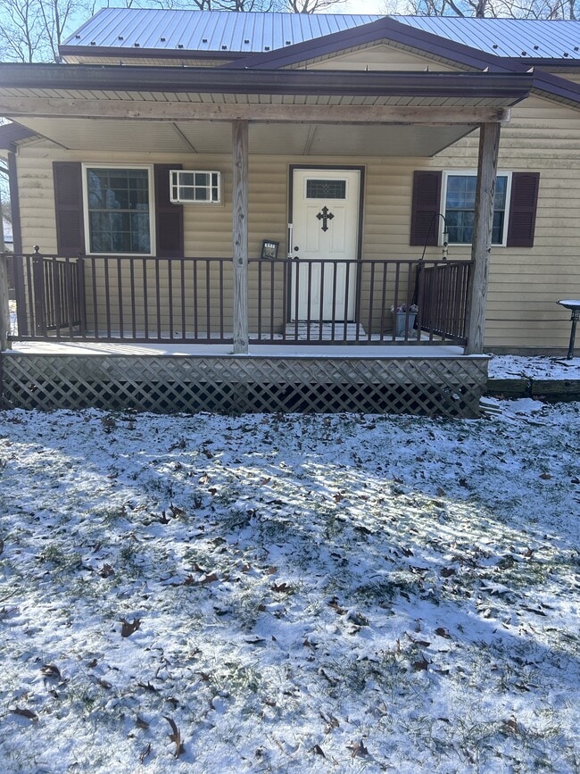 property at 673 Overlys Grove Rd