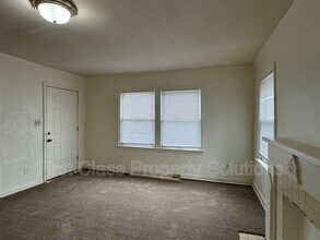 1904 NE 25th St in Oklahoma City, OK - Building Photo - Building Photo