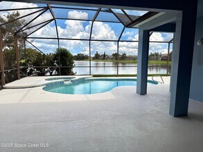 3650 Chardonnay Dr in Rockledge, FL - Foto de edificio - Building Photo